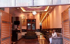 Kaka Guest House